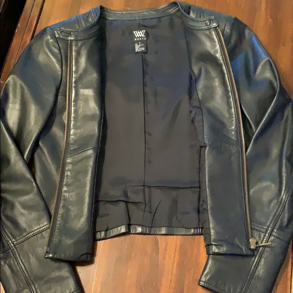 Leather jacket - Picture 3 of 3